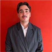 Profesor de castellano de Valencia, estudiante del Máster de Abogacía y graduado en Derecho. Para todas las edades y niveles.